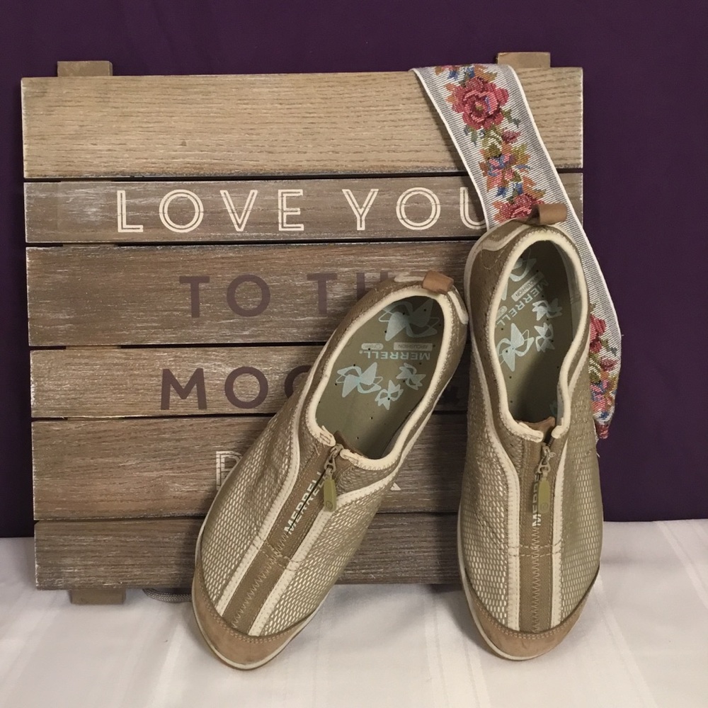 Women’s Morrell slip on shoes